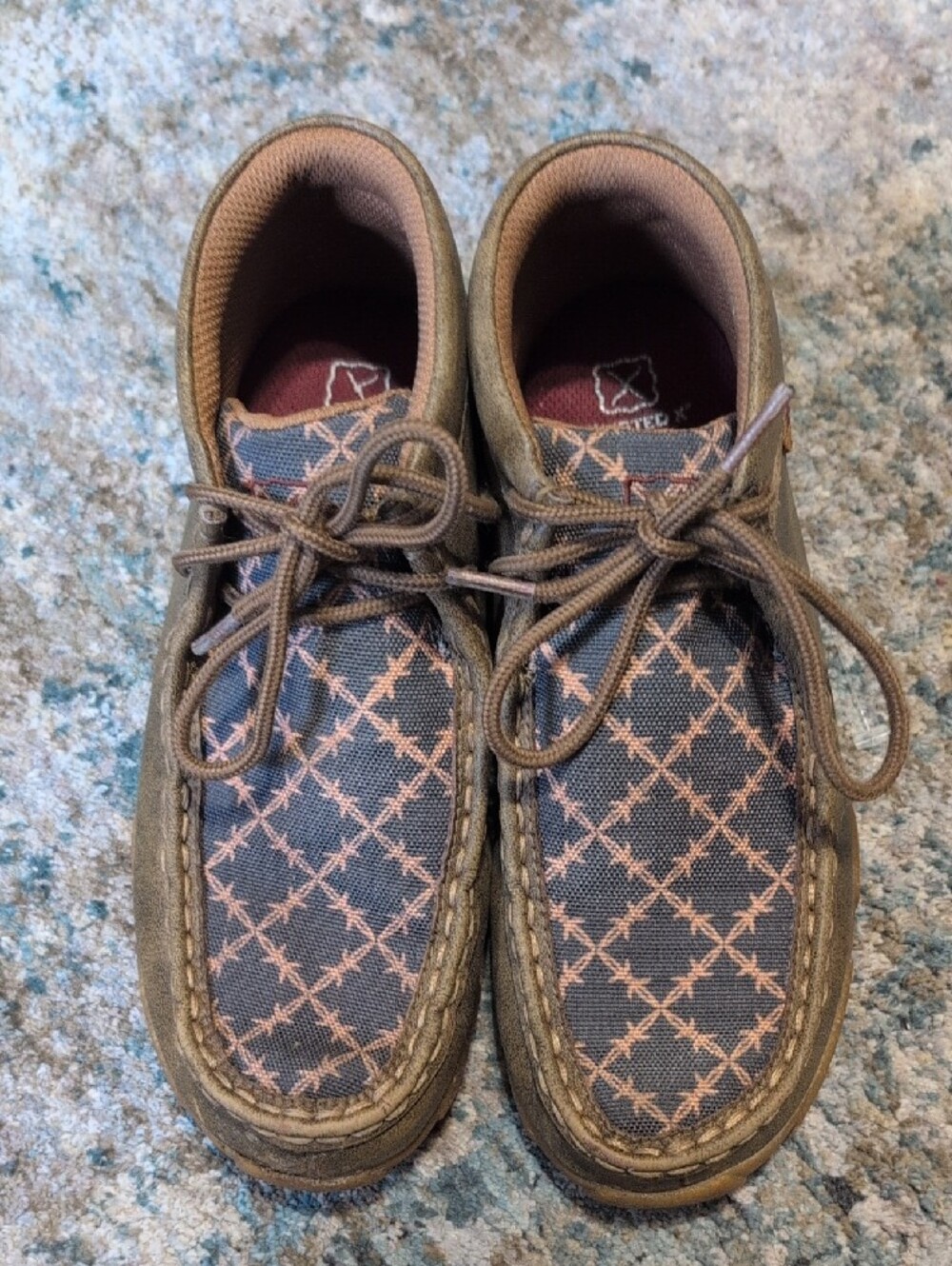 Twisted X Driving Moc Loafers Kids Size 3M Barbed Wire Brown YDM0051
- Picture 2 of 11
